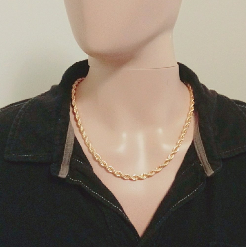 GOLD ROPE CHAIN